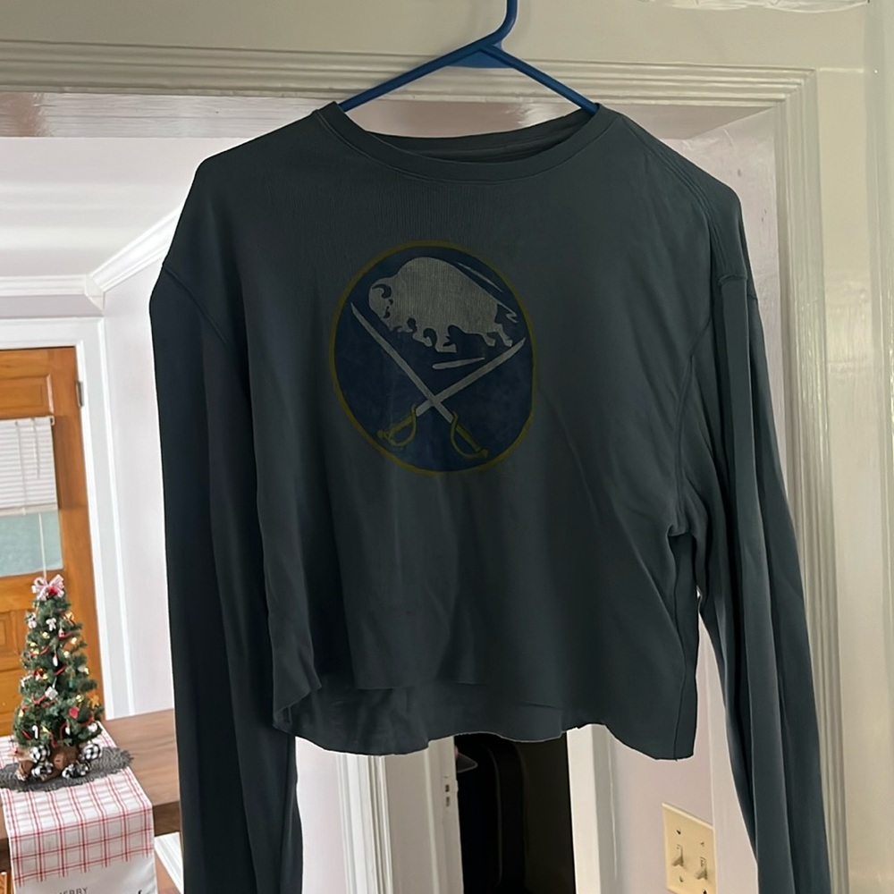 Cropped vintage crew